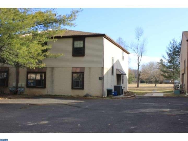 108 Dean Dr - Photo 2 of 8