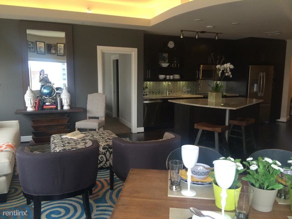 N Saint Paul - Photo 3 of 6