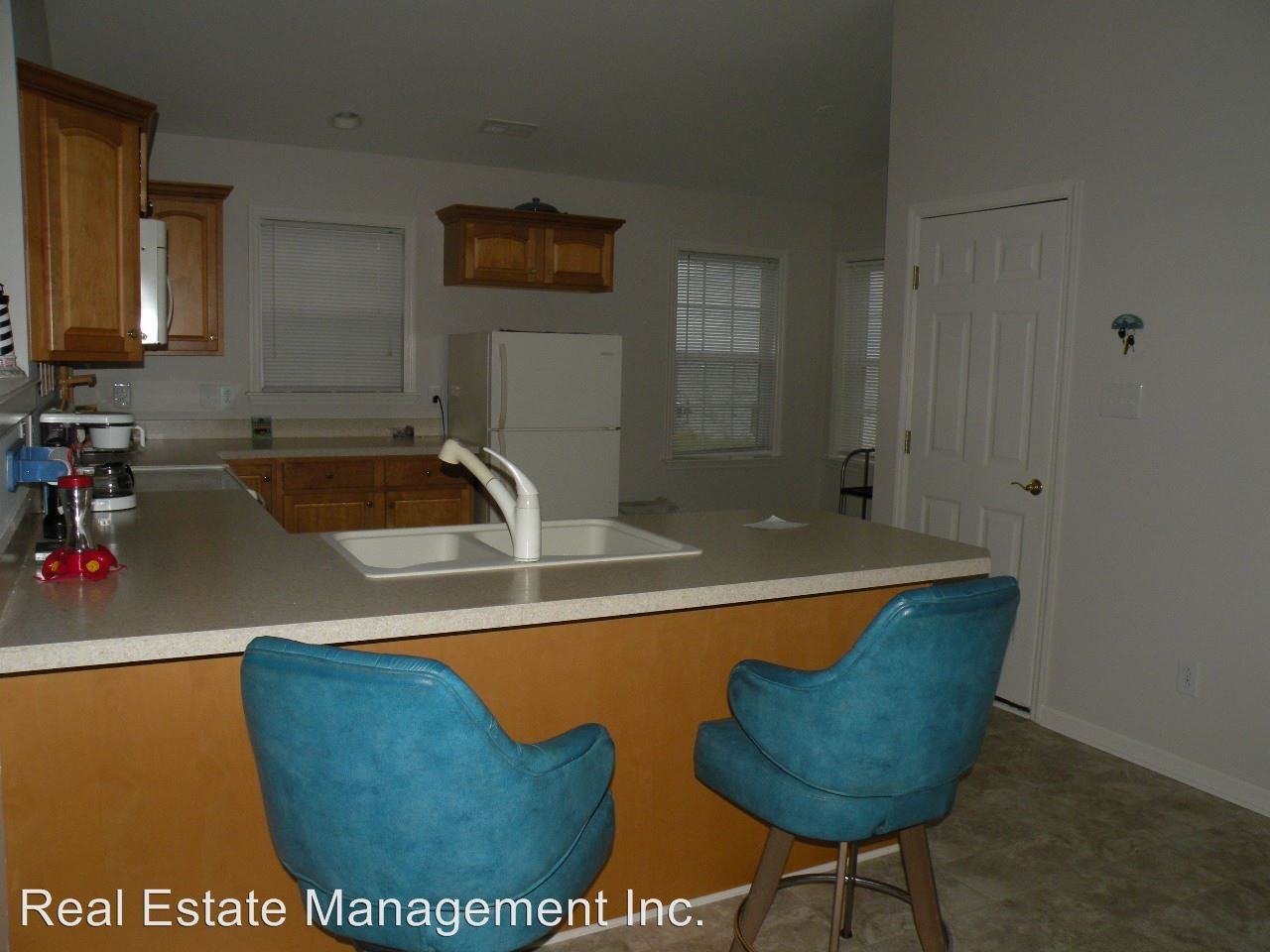 591 Becton Rd - Photo 3 of 25