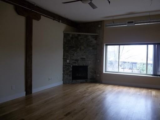 202 N Madison St #3 - Photo 2 of 6