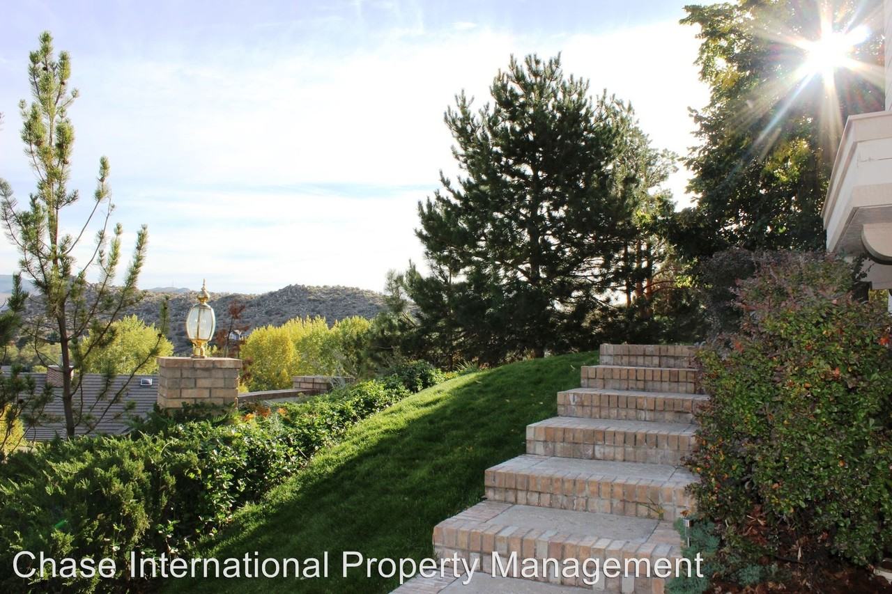 4720 Fox Creek Rd - Photo 3 of 50