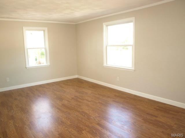 10424 Niblic Dr - Photo 3 of 28
