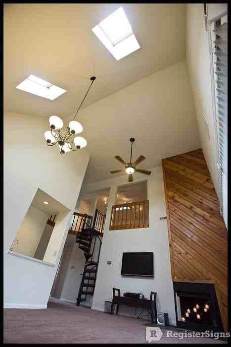 40 Foxtail Ct - Photo 2 of 13