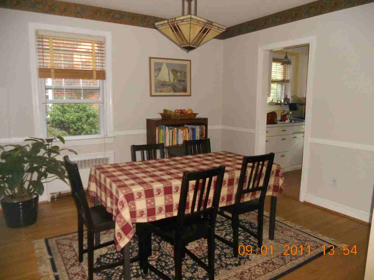 6511 40th Avenue - Photo 2 of 9