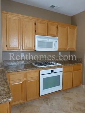 1238 N Creekside Dr - Photo 3 of 39