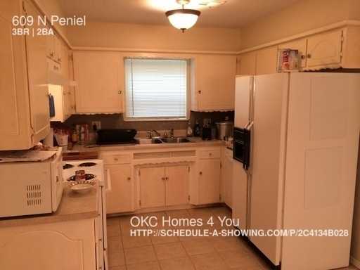 609 N Peniel Ave - Photo 2 of 9