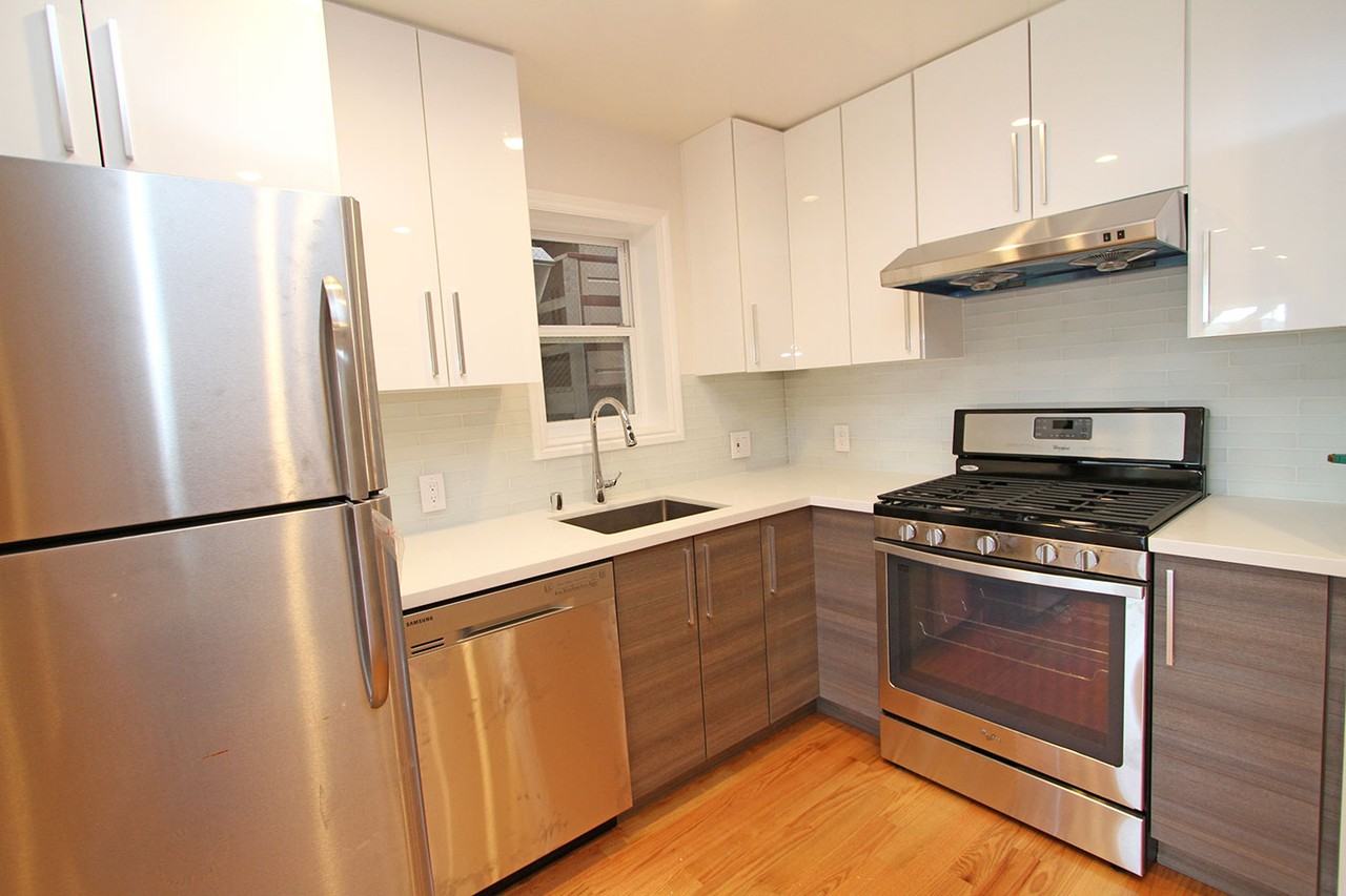 1637 Hyde Street #7