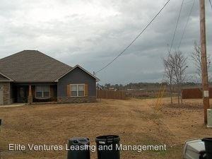 17 Farmboy Ct - Photo 2 of 19