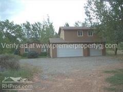 1977 Cunningham Ave - Photo 2 of 17