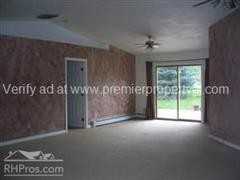 1977 Cunningham Ave - Photo 3 of 17