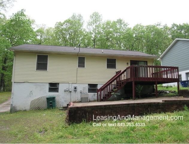 4659 Ogburn Ave - Photo 2 of 10