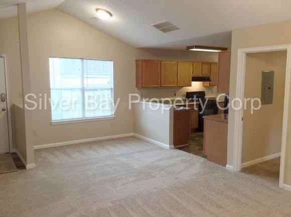 1491 Cain Ct - Photo 2 of 8