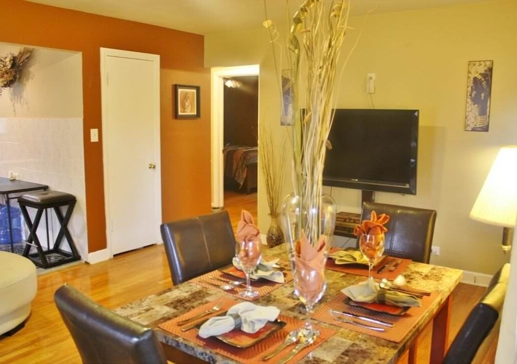 452 N Jackson Blvd - Photo 3 of 23