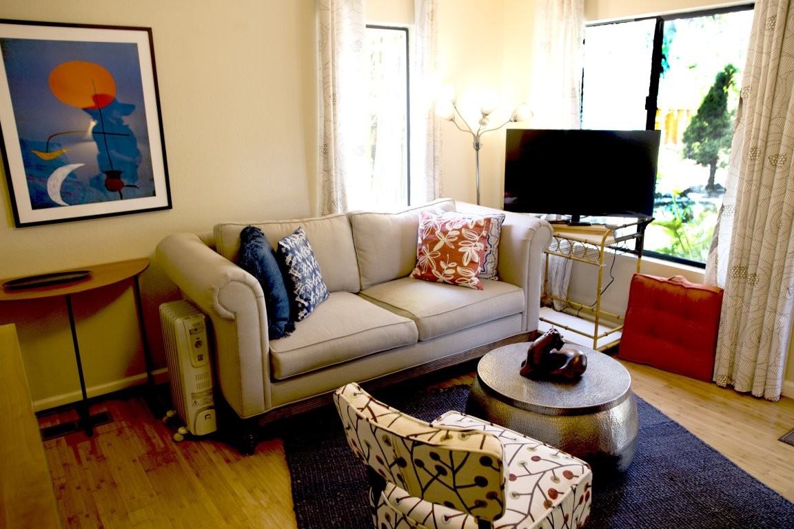 815 Fifteenth Ave - Photo 2 of 11