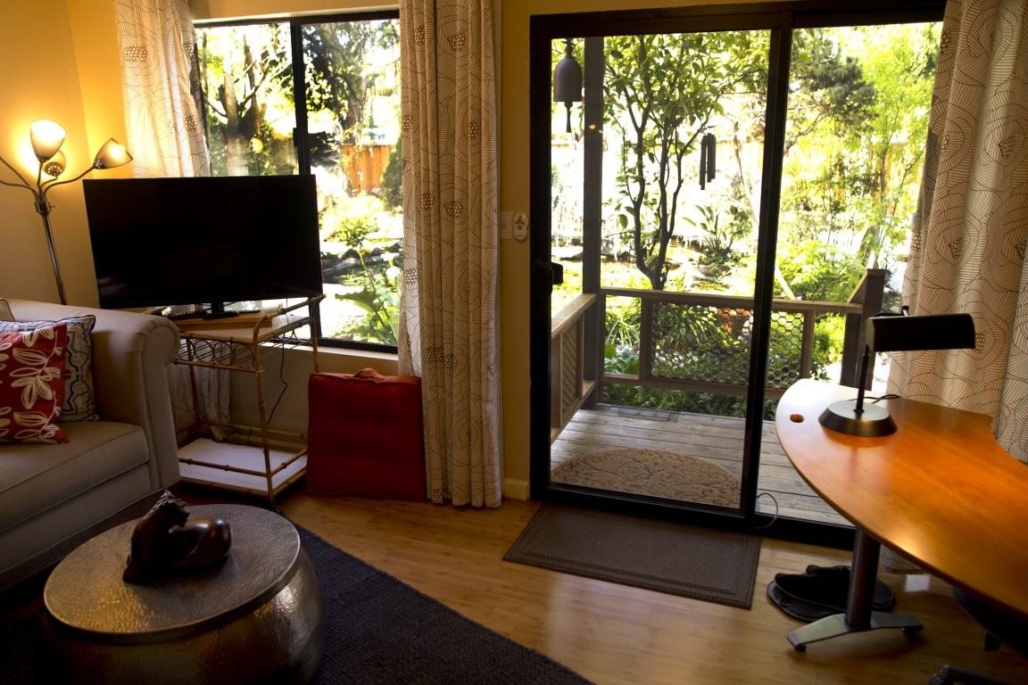 815 Fifteenth Ave - Photo 3 of 11