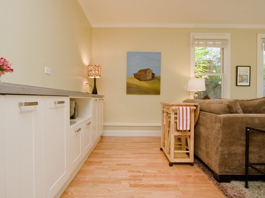 4623 18th St - Photo 2 of 19