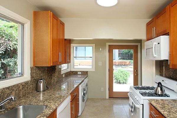 263 Colusa Ave - Photo 3 of 20