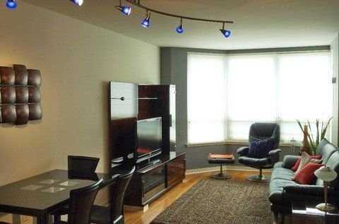 714 Van Ness Ave - Photo 3 of 9