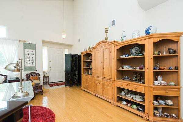 1843 Poetry Dr - Photo 3 of 13