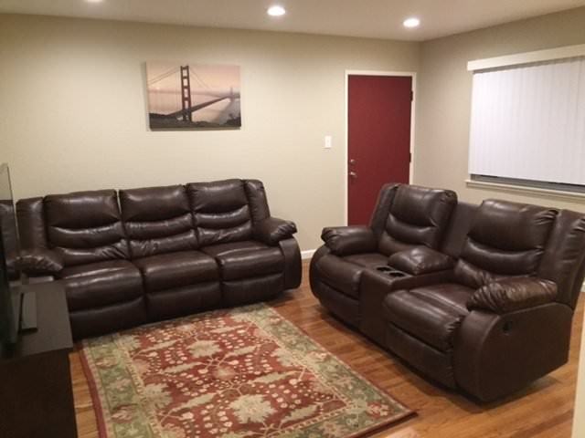 828 Edgehill Dr - Photo 2 of 13