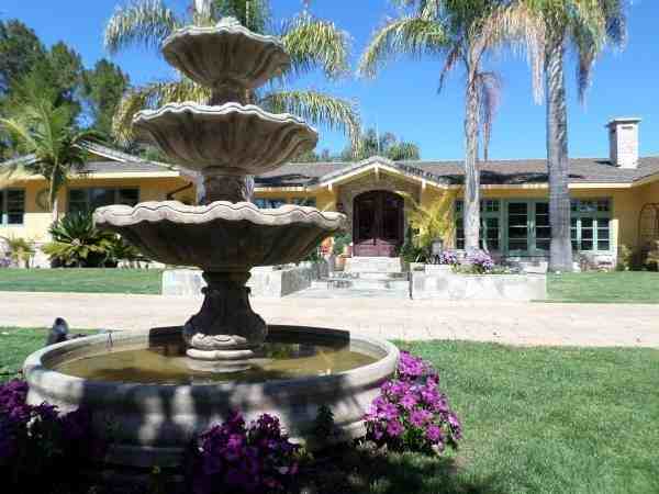 330 Ridgeway Rd - Photo 2 of 22