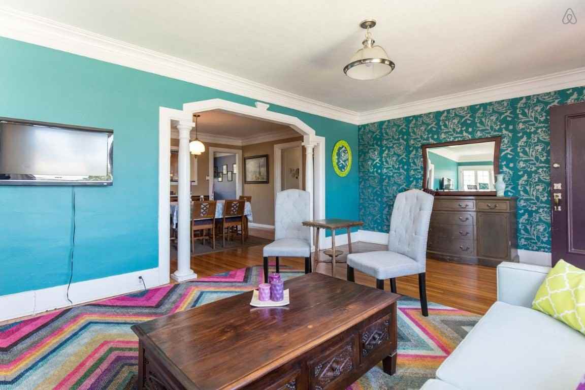 2431 Buckingham Rd - Photo 3 of 23