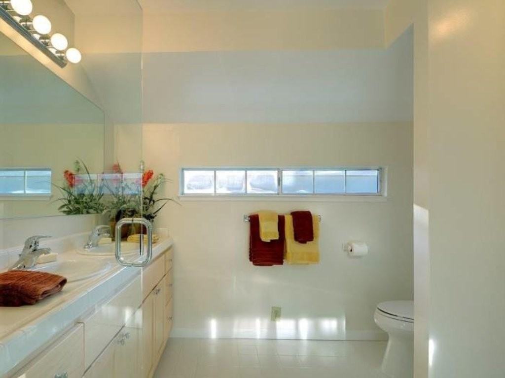 796 Clara Dr - Photo 3 of 21