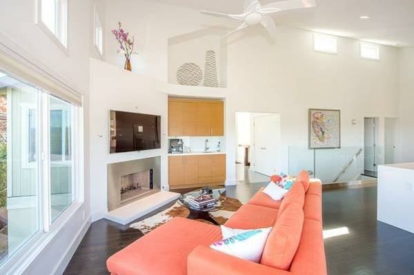 2700 All View Way - Photo 3 of 18