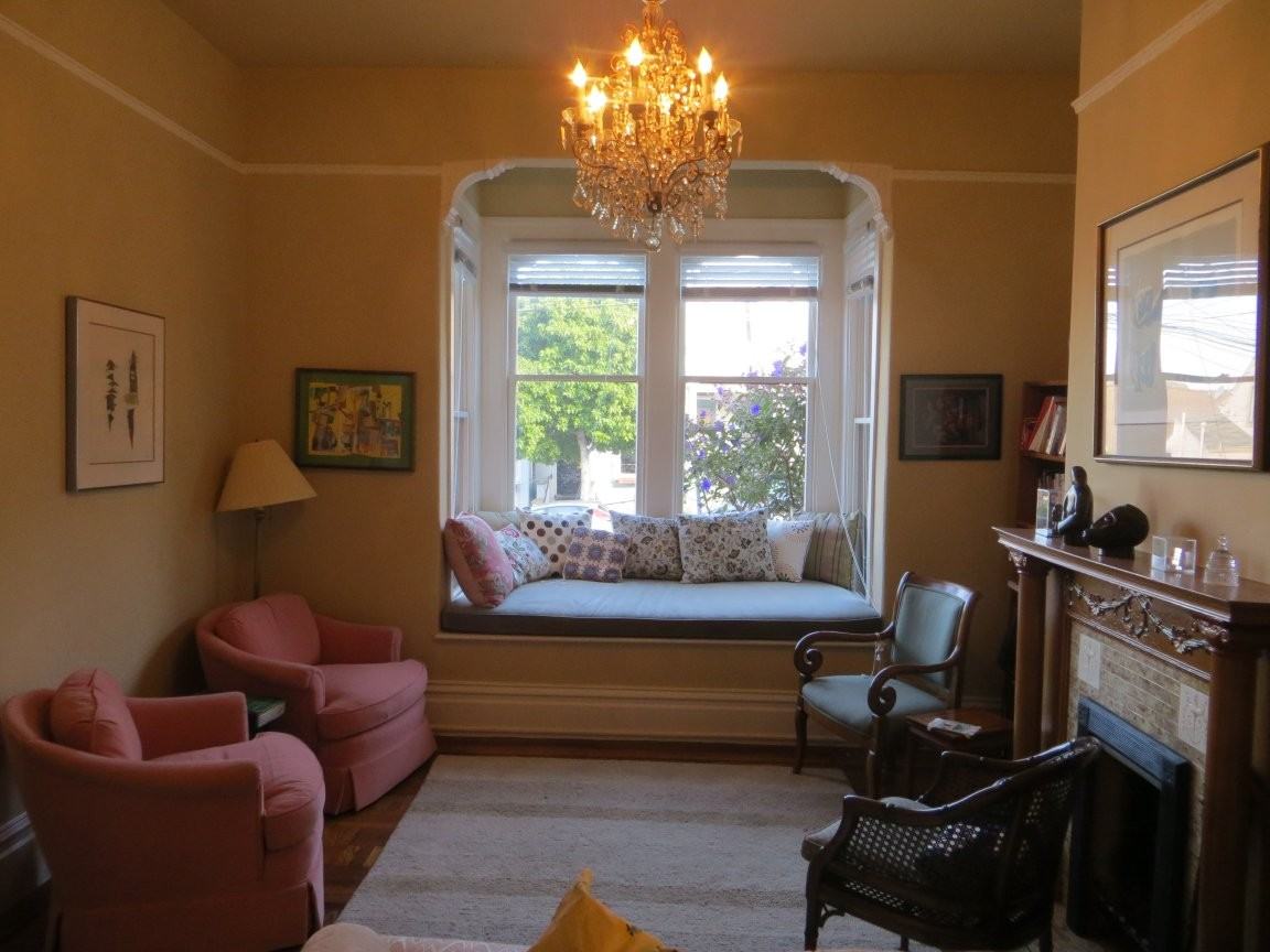 874 Douglass St - Photo 2 of 14