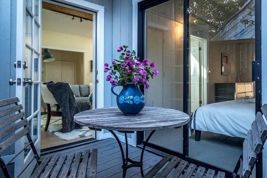 5854 Colby St - Photo 2 of 12