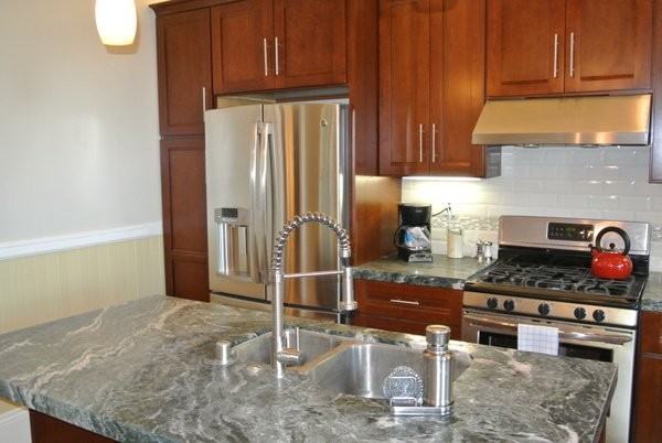 81 Walter St - Photo 2 of 12