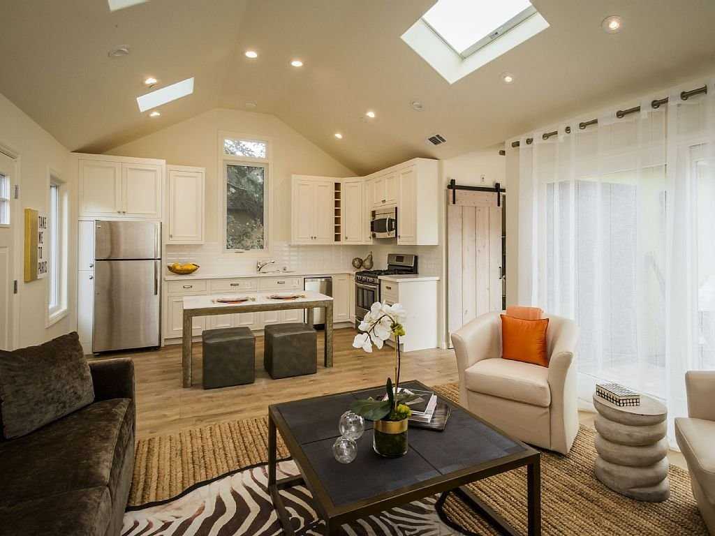 73 Jeter St - Photo 3 of 14