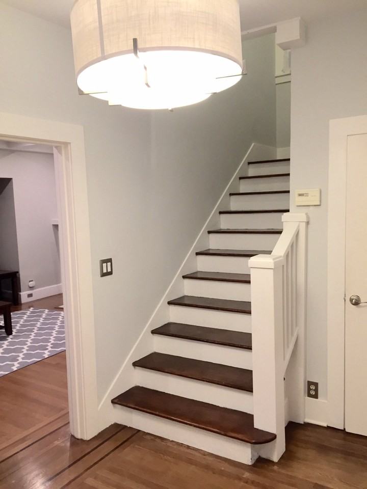 296 Jayne Ave - Photo 2 of 8