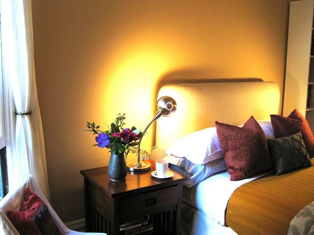 776 Shrader St - Photo 3 of 24