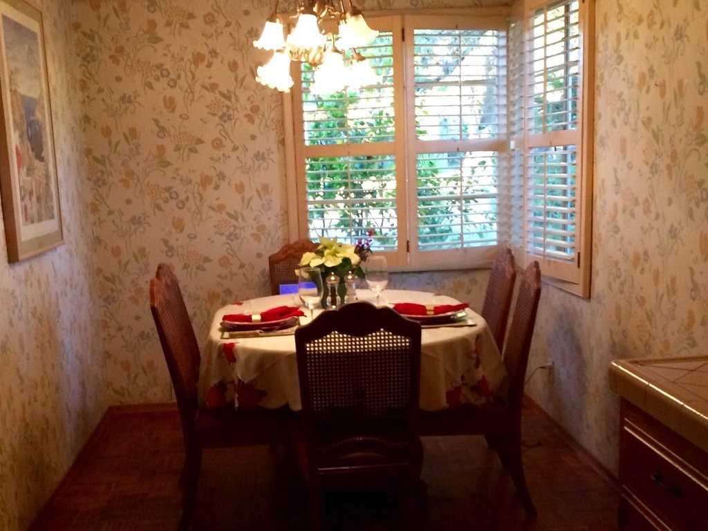 8264 Kinghurst Rd - Photo 3 of 7
