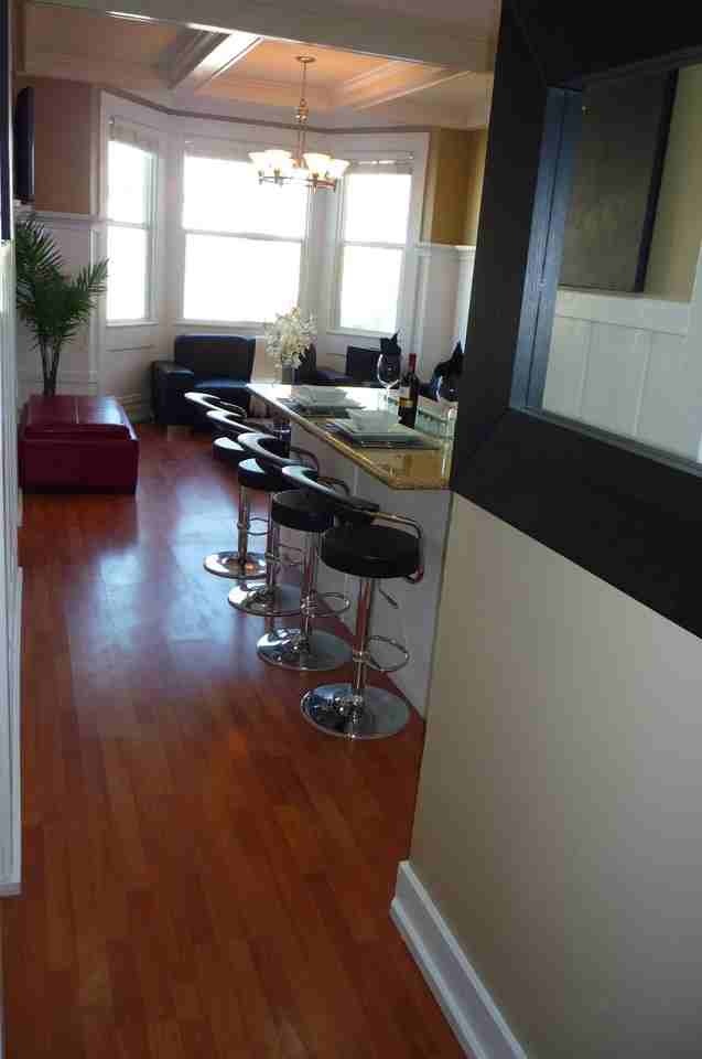 1007 Jackson St - Photo 3 of 15
