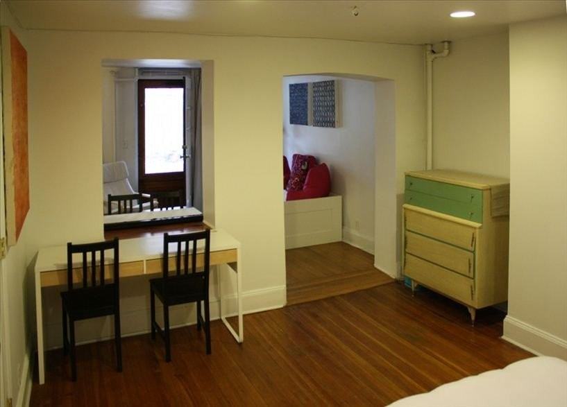 136 Fort Greene Pl - Photo 2 of 8