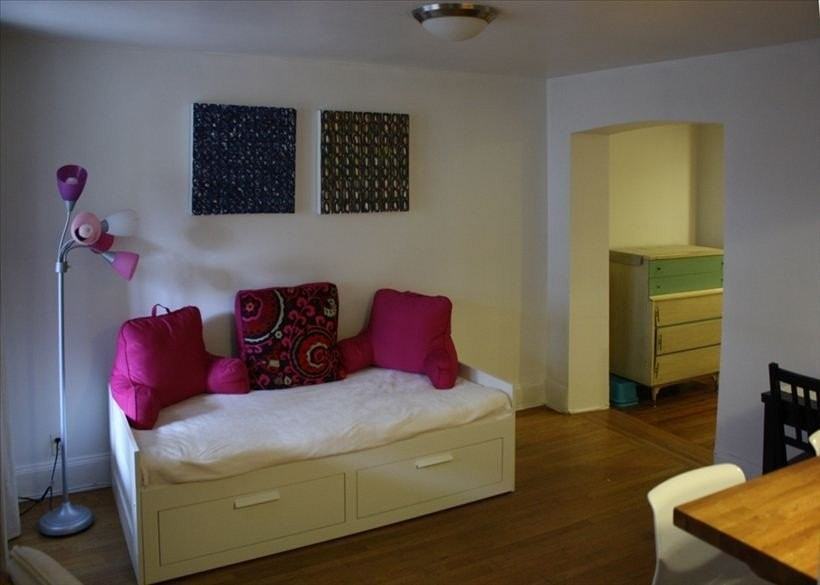 136 Fort Greene Pl - Photo 3 of 8