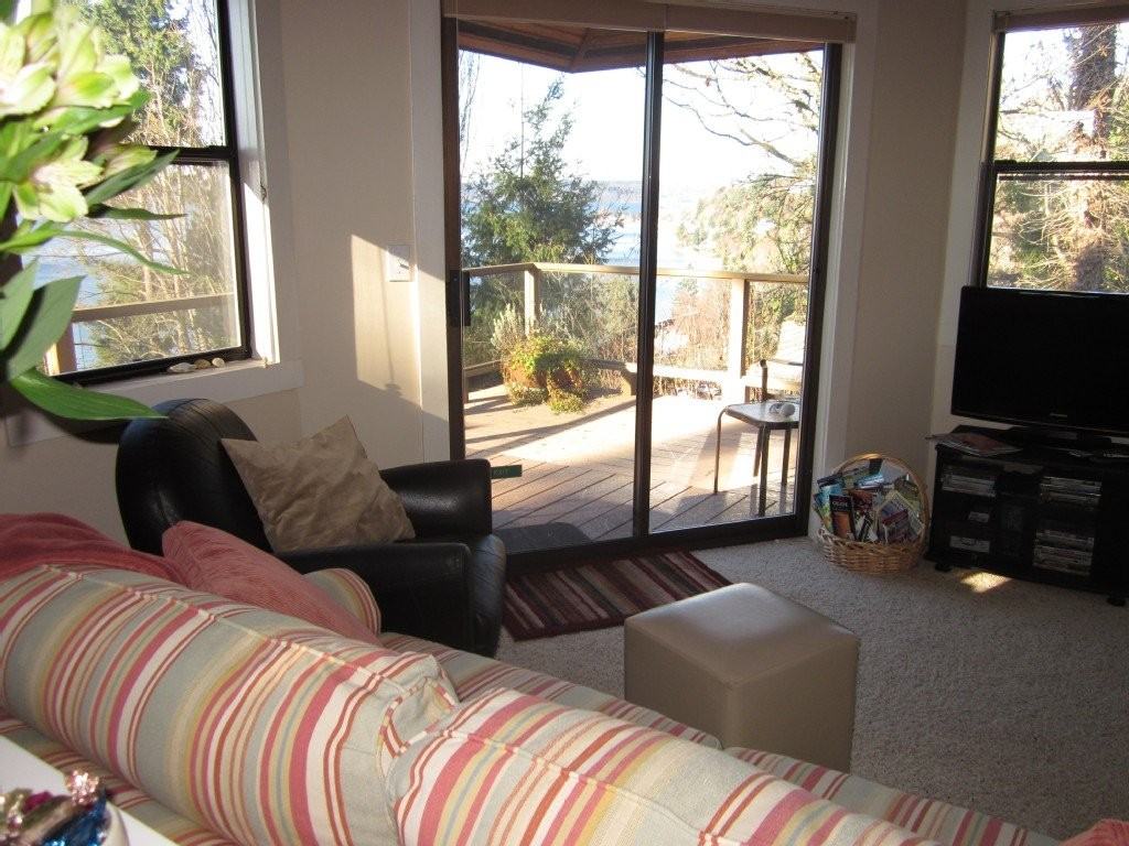 17600 Sylvester Rd SW - Photo 2 of 19