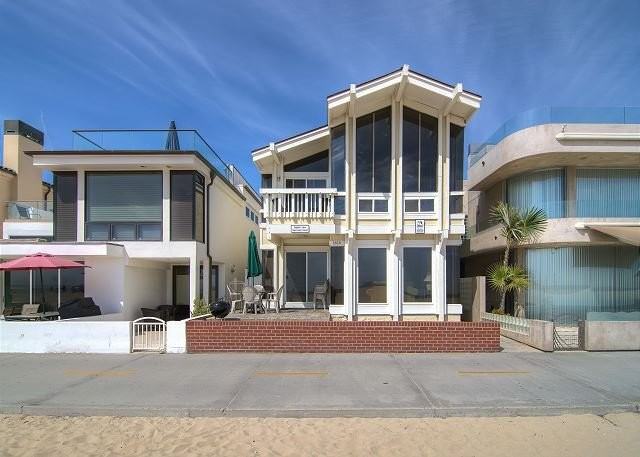 1616 W Oceanfront - Photo 3 of 32