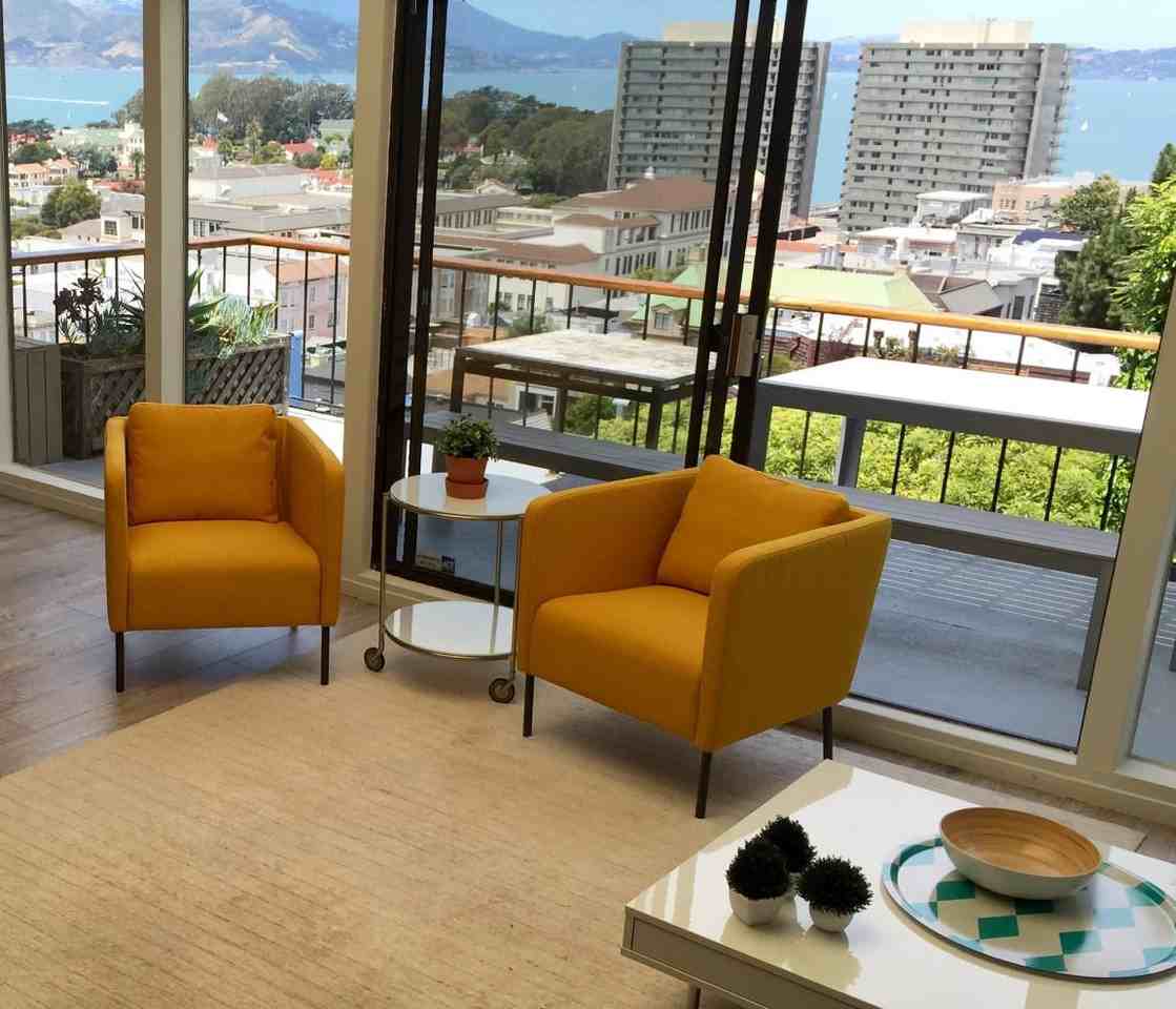 1210 Lombard St - Photo 2 of 13