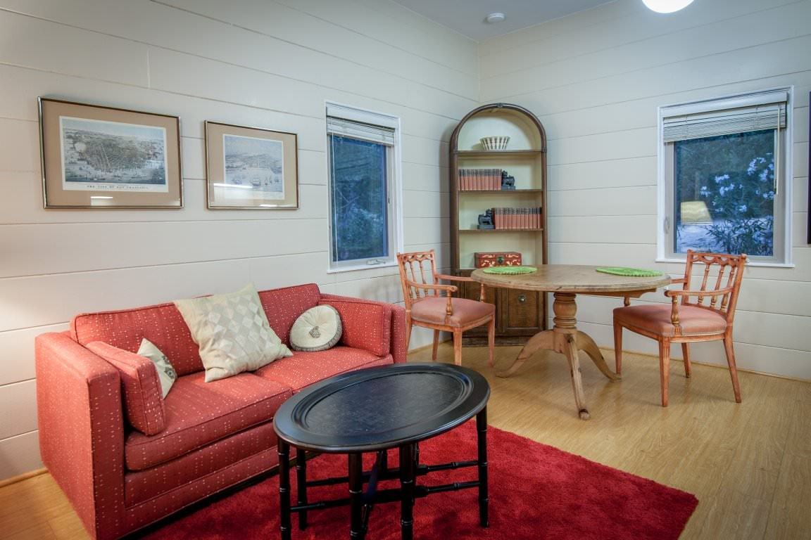 95 Tallwood Ct - Photo 2 of 12