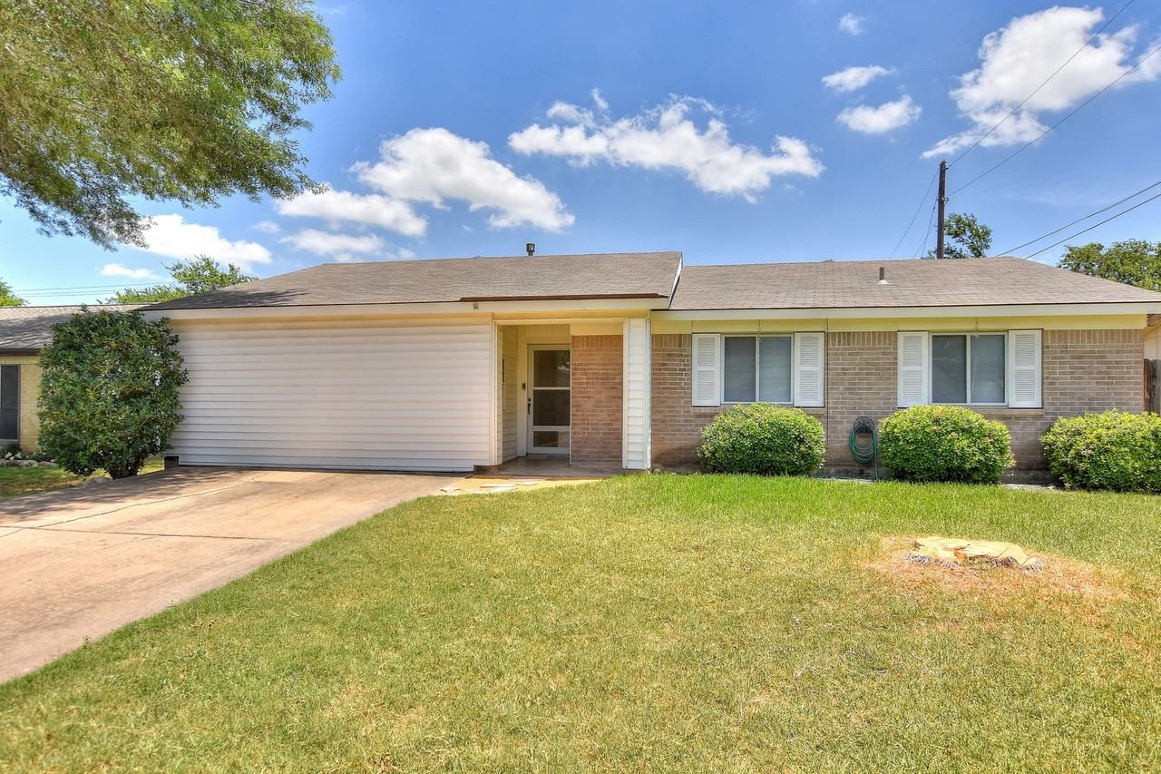 2001 Frontier Trail - Photo 2 of 19