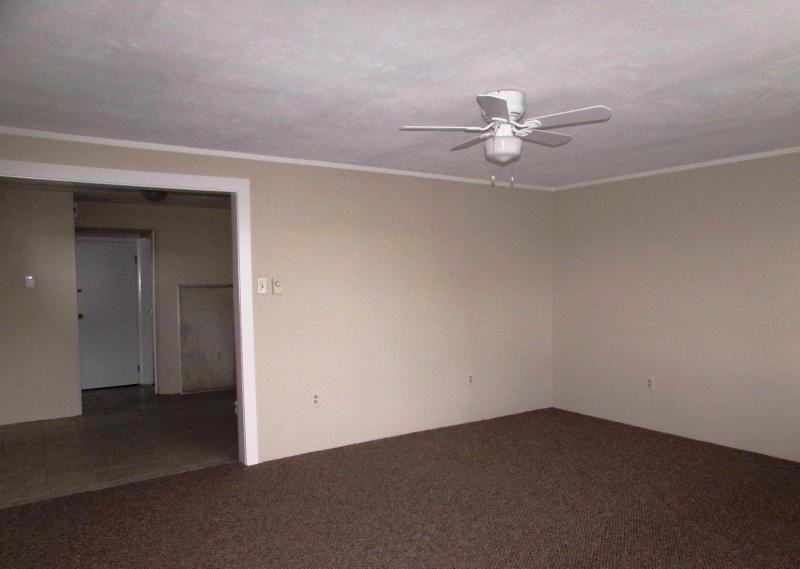 1522 Dawson St - Photo 3 of 11