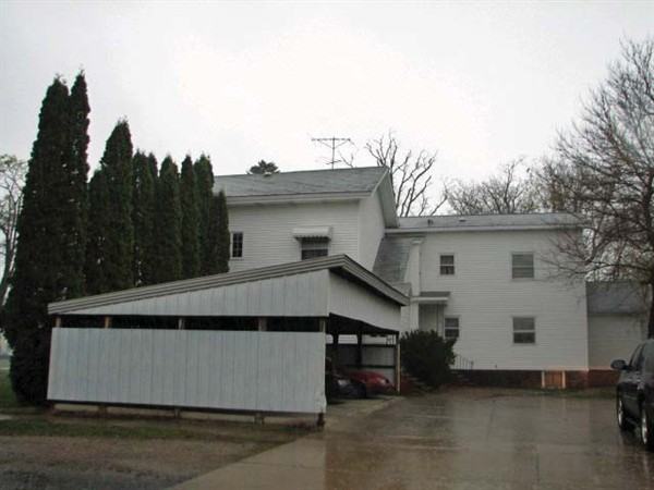 519 W Broad St - Photo 2 of 2