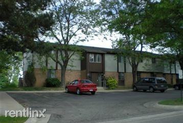 Silver Maple Village Apartments - Photo 3 of 3