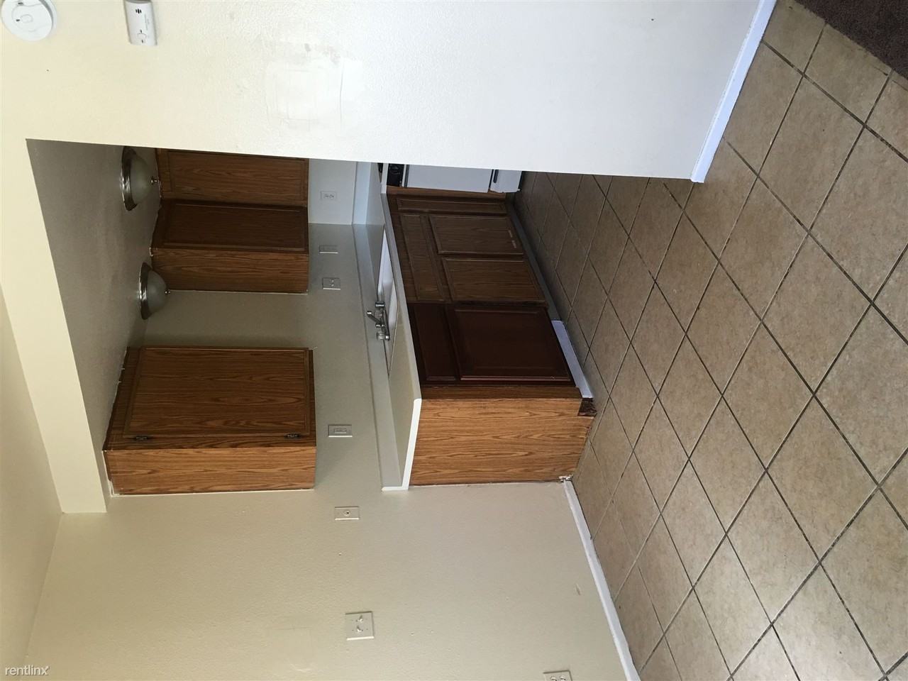 Rain Tree Apartments - Photo 3 of 4