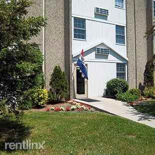 River Run Apartments - Photo 2 of 3