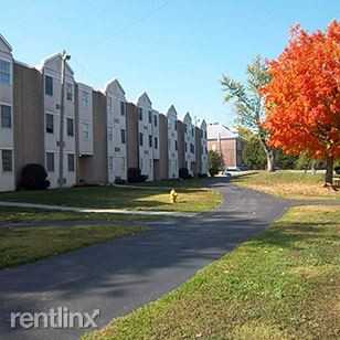 River Run Apartments - Photo 3 of 3