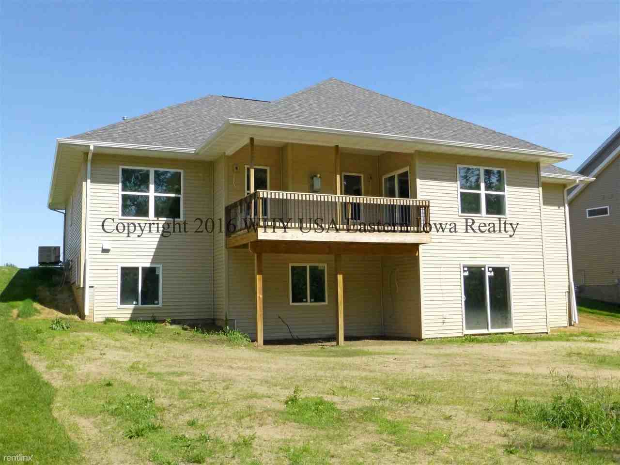 204 Willowood Dr - Photo 2 of 19